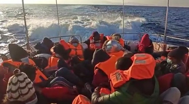 Bodrum'da ölüme terk edilen 27 göçmen kurtarıldı