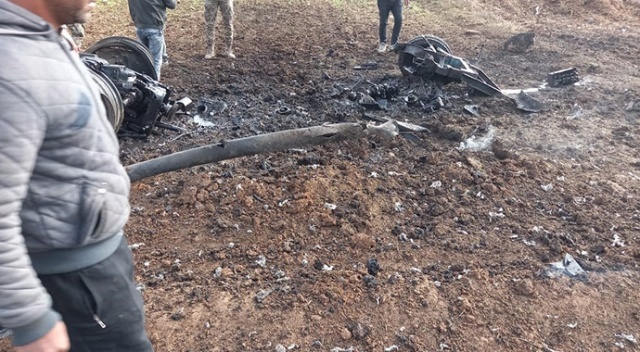 Cerablus'ta traktöre tuzaklanan 150 kilo patlayıcı imha edildi Cerablus'ta traktöre tuzaklanan 150 kilo patlayıcı imha edildi