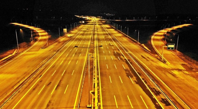 Dev projenin gece görüntüsü hayran bıraktı Dev projenin gece görüntüsü hayran bıraktı