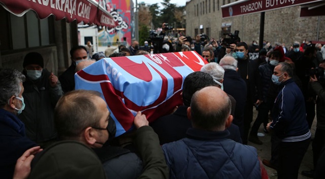 Eski Trabzonspor Kulübü Başkanı Özkan Sümer son yolculuğuna uğurlandı Eski Trabzonspor Kulübü Başkanı Özkan Sümer son yolculuğuna uğurlandı