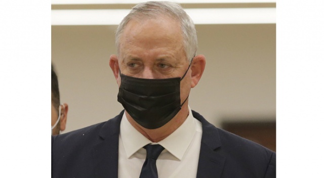 İsrail Savunma Bakanı Gantz karantinaya alındı İsrail Savunma Bakanı Gantz karantinaya alındı
