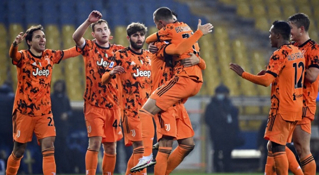 Juventus gol yağdırdı, Parma dağıldı Juventus gol yağdırdı, Parma dağıldı