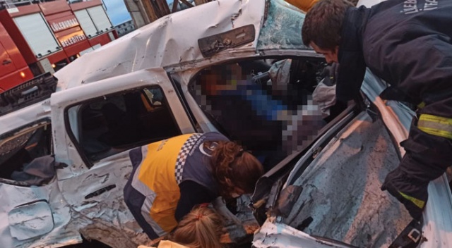 Kırklareli’nde feci kaza: 2 ölü, 1 yaralı Kırklareli’nde feci kaza: 2 ölü, 1 yaralı