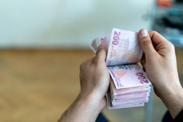 Kısıtlamada ceza yiyen yiyene Kısıtlamada ceza yiyen yiyene