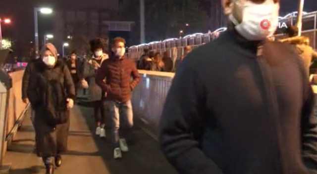 Kısıtlamanın ardından iş başı yapan vatandaşlar yoğunluk oluşturdu Kısıtlamanın ardından iş başı yapan vatandaşlar yoğunluk oluşturdu