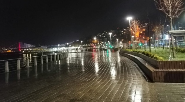 Kısıtlamanın başlamasıyla birlikte mega kente sessizlik çöktü