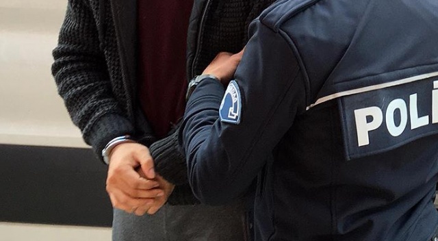 Komşuların kavgasında araca pompalı tüfekle saldırı Komşuların kavgasında araca pompalı tüfekle saldırı