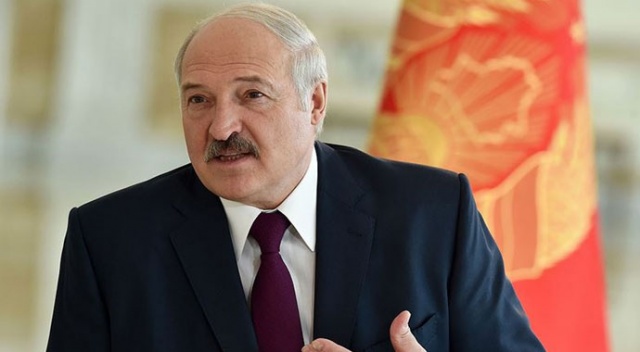 Lukaşenko: Koronavirüs aşısı olmayacağım