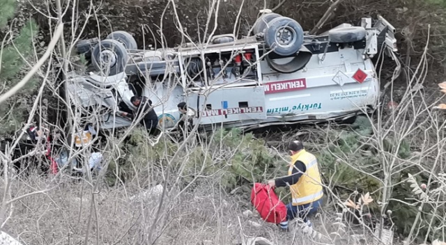 Mazot yüklü tanker şarampole uçtu, faciadan dönüldü
