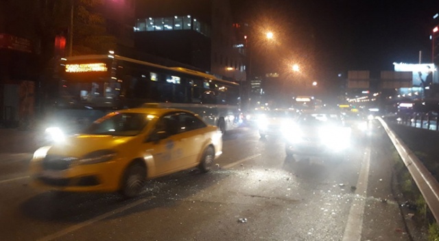 Mecidiyeköy’de zincirleme kaza: 2 yaralı