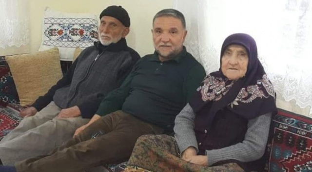 Muhtarın annesi de korona virüsten hayatını kaybetti