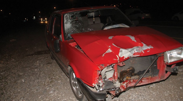 Otomobil ile çarpışan motosiklet sürücüsü öldü