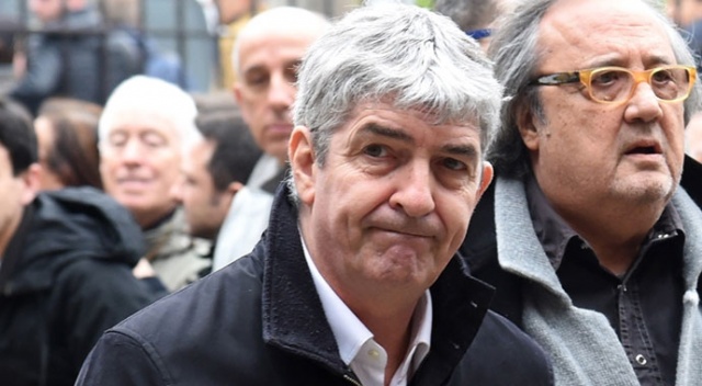Paolo Rossi son yolculuğuna uğurlanırken evine hırsız girdi