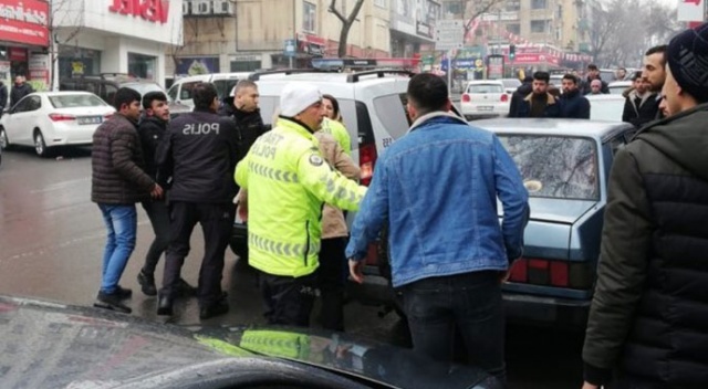 Polise 'Artistliğiniz kime' demişti! Bu ilk vukuatı değilmiş