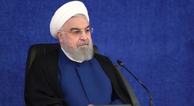 Ruhani: Attığımız adımların ardından salgın eyaletlerin çoğunda geriledi Ruhani: Attığımız adımların ardından salgın eyaletlerin çoğunda geriledi