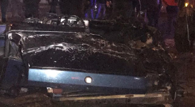 Samsun&#039;da kamyon otomobilin üzerine devrildi: 1 yaralı