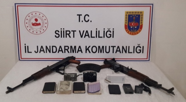 Siirt kırsalında PKK&#039;lı teröristlere ait silah ve mühimmat ele geçirildi