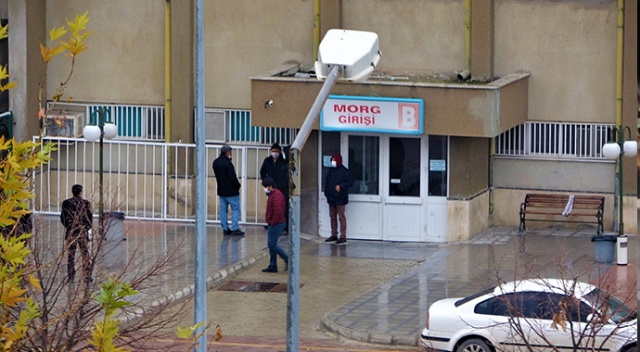Silahla oynarken kendini vuran çocuk, hayatını kaybetti