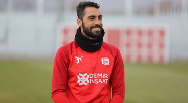 Sivasspor'a güzel haber! Uğur Çiftçi koronavirüsü atlattı Sivasspor'a güzel haber! Uğur Çiftçi koronavirüsü atlattı