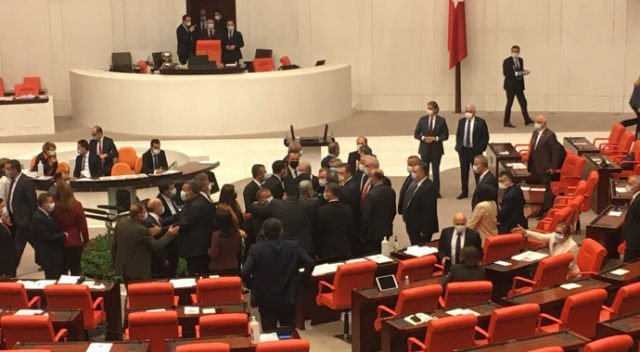 TBMM’de ‘faşist’ tartışması