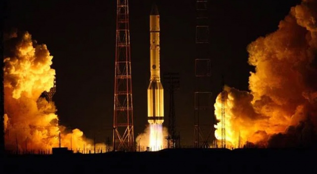 Türksat 5A 5 Ocak’ta fırlatılacak Türksat 5A 5 Ocak’ta fırlatılacak