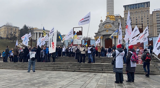 Ukrayna’da karantina karşıtı protestolar devam ediyor Ukrayna’da karantina karşıtı protestolar devam ediyor