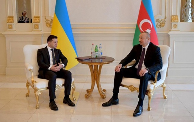 Ukrayna Devlet Başkanı Zelenskiy, Aliyev’i ülkeye davet etti