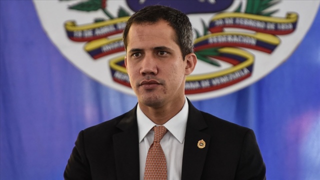 Venezuela'da muhalefet Guaido'nun Ulusal Meclis başkanlığı görevini 1 yıllığına uzattı Venezuela'da muhalefet Guaido'nun Ulusal Meclis başkanlığı görevini 1 yıllığına uzattı