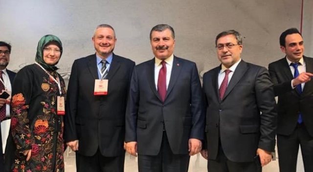 Yılın hekimi koronavirüsten hayatını kaybetti Yılın hekimi koronavirüsten hayatını kaybetti