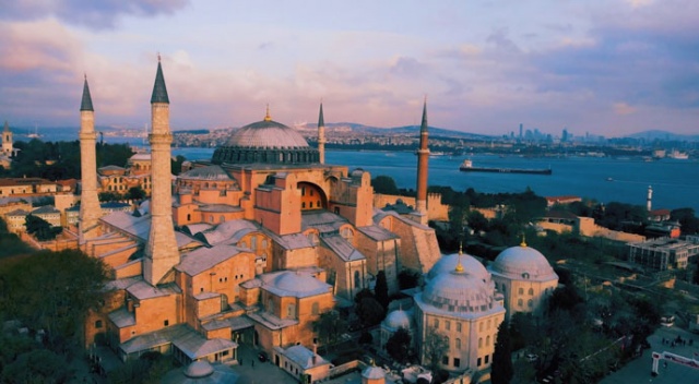 4 mevsim Ayasofya hayran bıraktı 4 mevsim Ayasofya hayran bıraktı