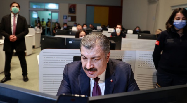 Bakan Koca, sağlık çalışanlarına seslendi: Gayret ve çabanızı çok yakından biliyorum