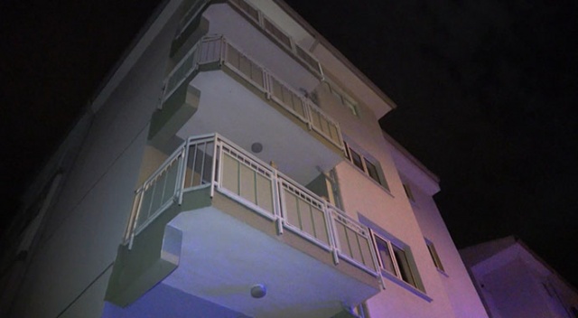 Balkona sigara içmeye çıktı, canından oldu