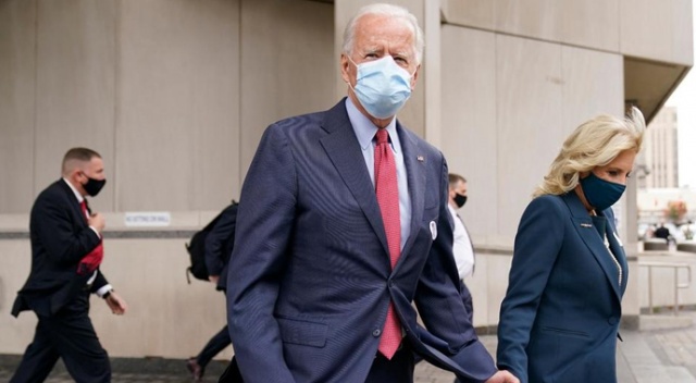 Biden, Walter Reed Ulusal Askeri Tıp Merkezi'nde gazileri ziyaret etti Biden, Walter Reed Ulusal Askeri Tıp Merkezi'nde gazileri ziyaret etti