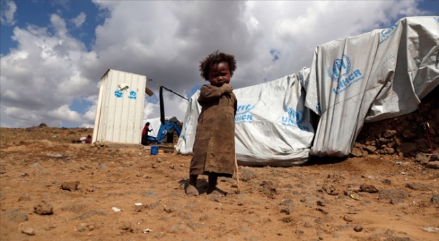 BM'den 'Yemen'de 13,5 milyon kişi açlıktan ölme riski altında' uyarısı BM'den 'Yemen'de 13,5 milyon kişi açlıktan ölme riski altında' uyarısı