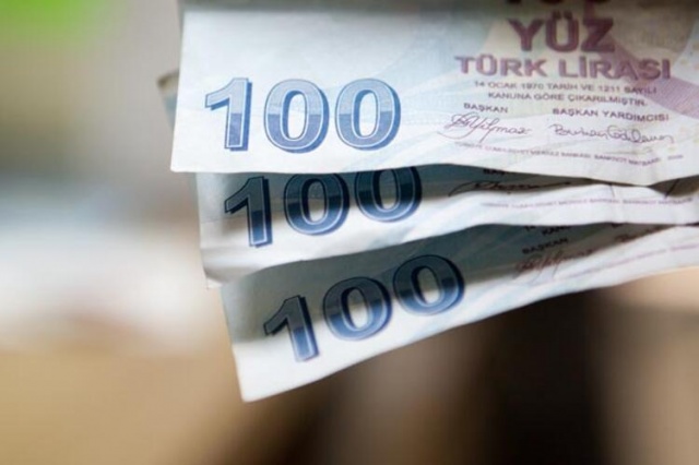 Büfeyi açtı, 25 bin lira ceza yedi