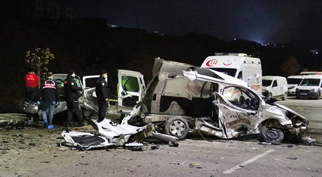 Elazığ&#039;da feci kaza, 4 ölü 2 de yaralı var