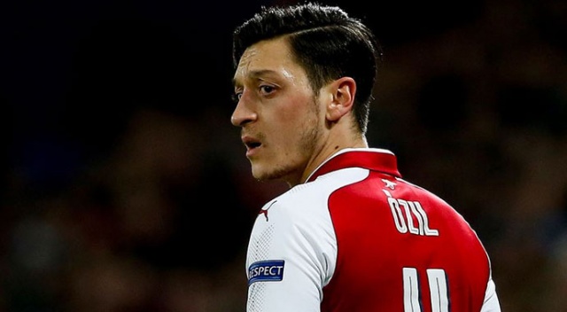 Fenerbahçeli yöneticiden Mesut Özil açıklaması Fenerbahçeli yöneticiden Mesut Özil açıklaması