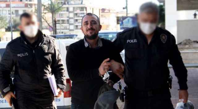 Husumetli olduğu kişinin dükkanını benzin döküp ateşe verdi