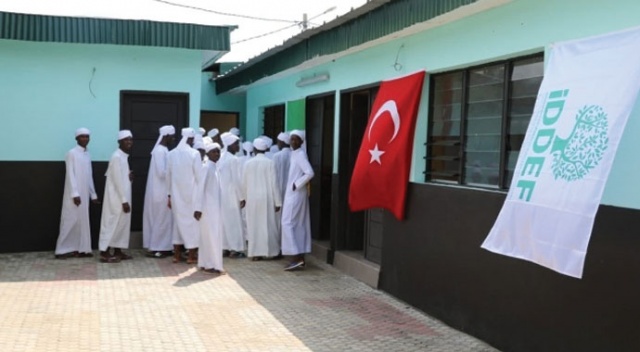 İDDEF'ten Fildişi Sahili'nde eğitim seferberliği
