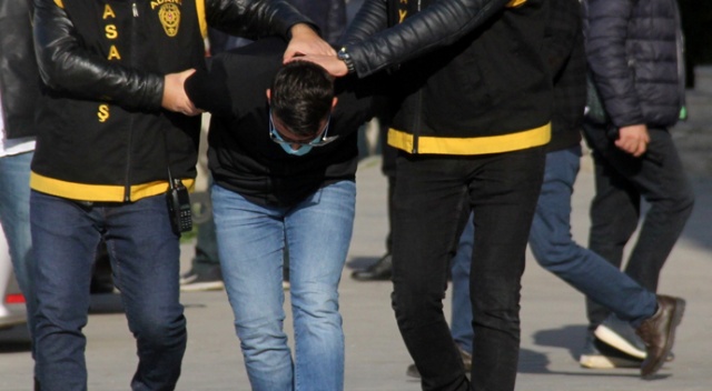 Kalaşnikofla yakalandı savunması &#039;yok artık&#039; dedirtti
