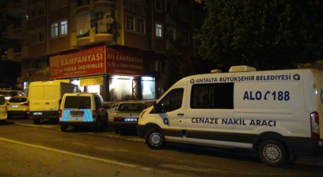 Kıbrıs'tan geldi, arkadaşının evinde ölü bulundu