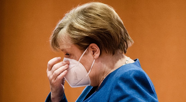 Merkel'den korkutan uyarı: 8-10 haftalık bir döneme ihtiyaç var