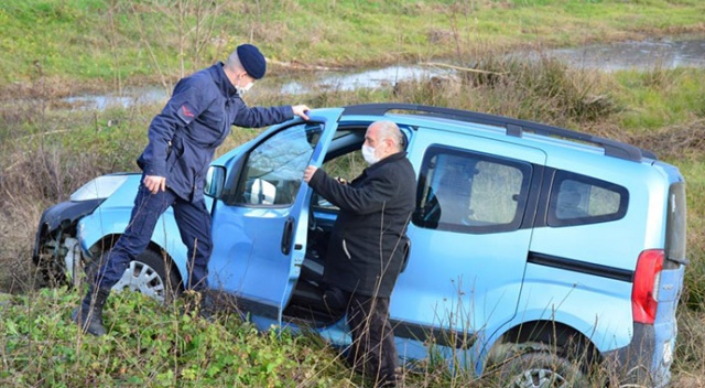 Radyoyu açmak isterken canından oluyordu