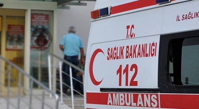 Silahla oynayan çocuk, arkadaşını kafasından vurdu