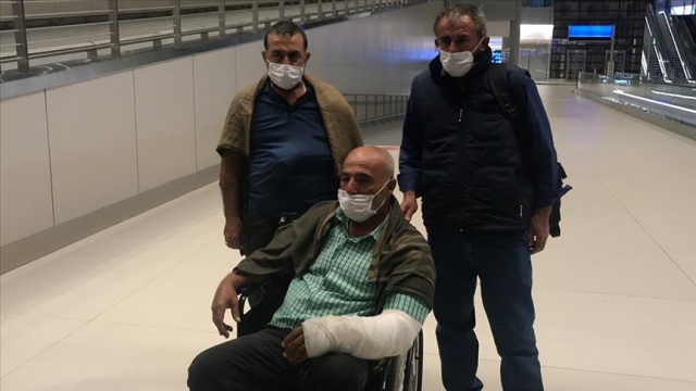 Somali'deki terör saldırısında yaşamını yitiren Türk işçilerin cenazeleri yurda getirildi