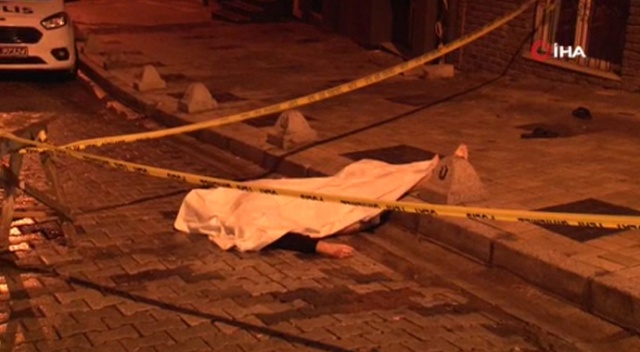Üsküdar&#039;da devriye gezen polisler ceset buldu