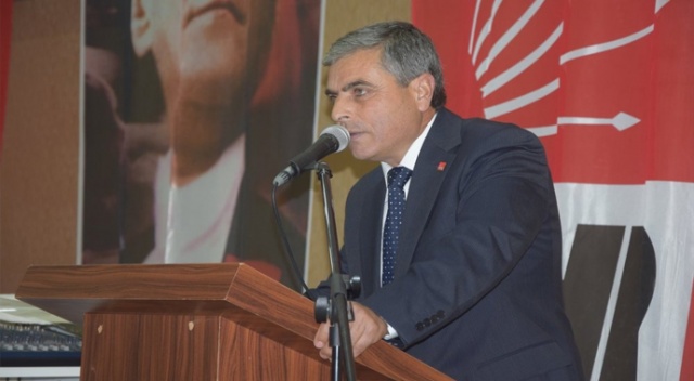 Yine CHP yine tecavüz vakası... İddialar vahim: "İlçe başkanı dağ evine kaldırıp tecavüz etti" Yine CHP yine tecavüz vakası... İddialar vahim: "İlçe başkanı dağ evine kaldırıp tecavüz etti"