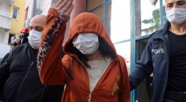 ‘Krize girdim’ deyip durdurduğu arabalara binen kadın sürücülerin kabusu oldu ‘Krize girdim’ deyip durdurduğu arabalara binen kadın sürücülerin kabusu oldu