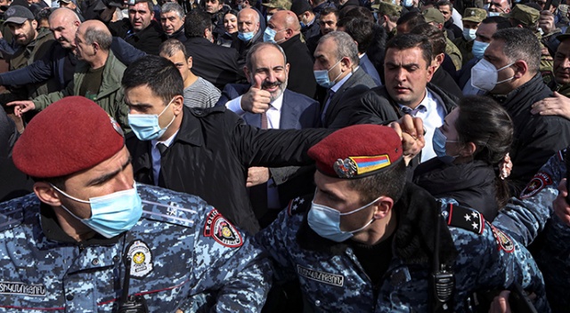 ABD’den Ermenistan ordusuna uyarı ABD’den Ermenistan ordusuna uyarı