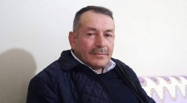 Ağaç keserken canından oldu